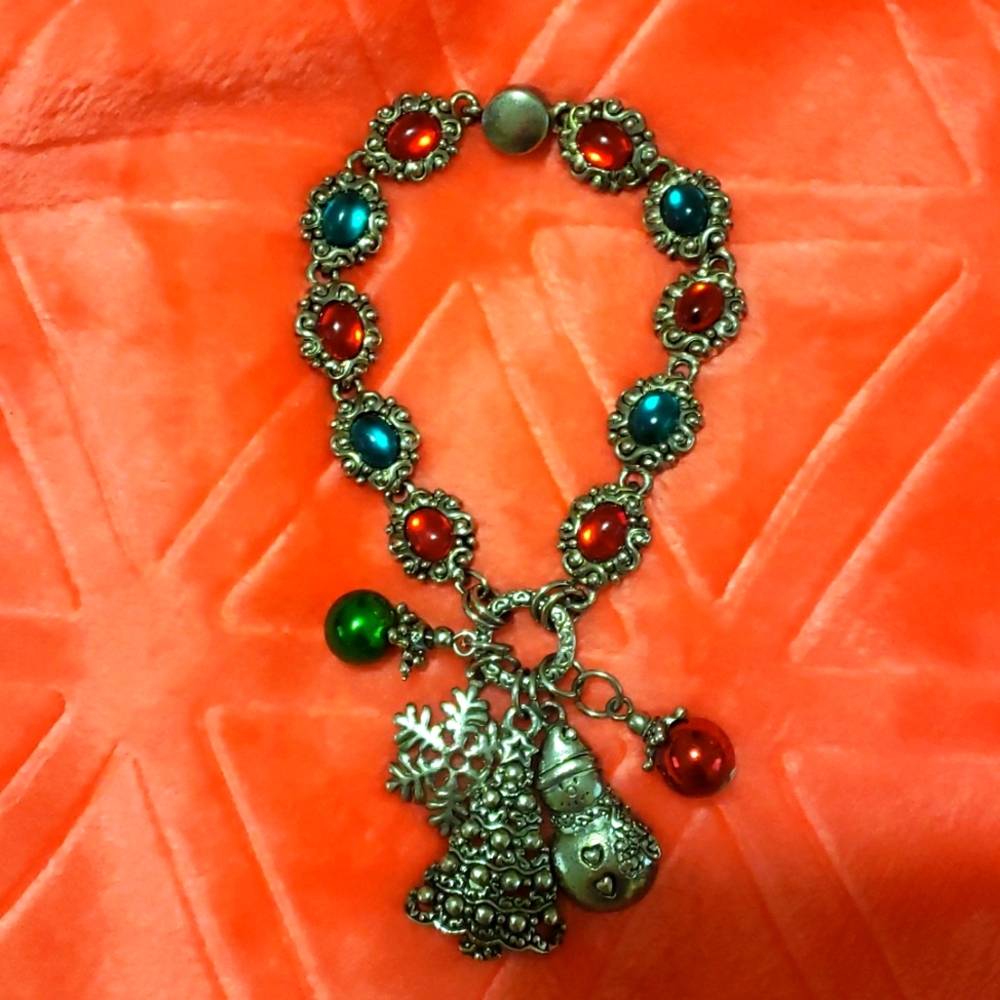 Vintage Christmas bracelet with charms